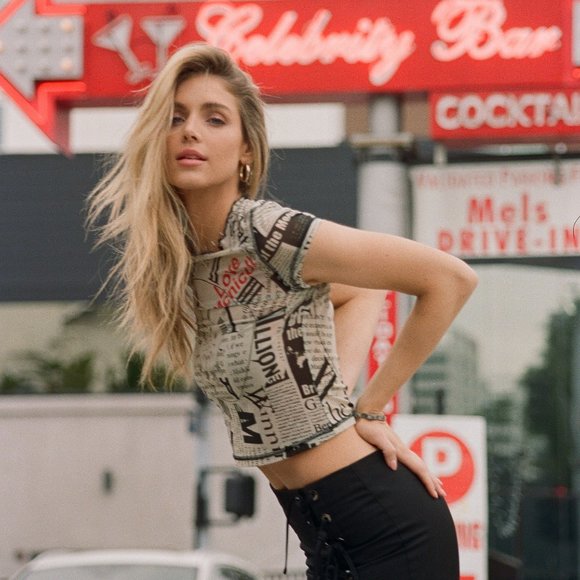 Mia Mesh Top / About Time - Picture 3 of 4